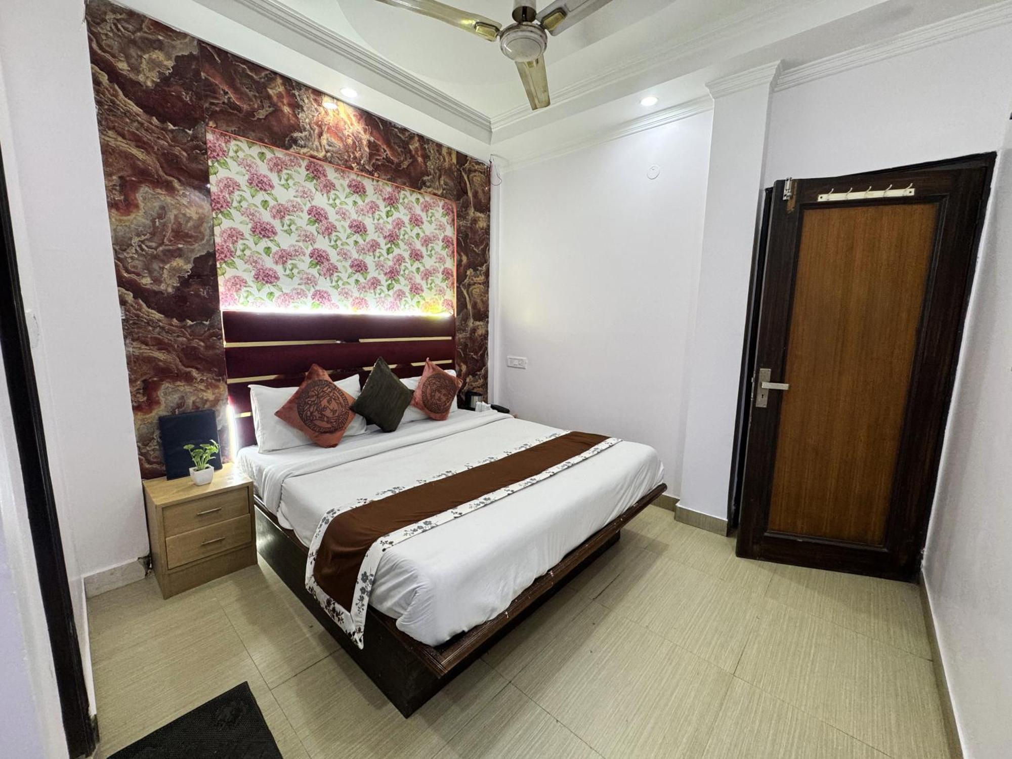 Hotel Jai Balaji, Paharganj, New Delhi Railway Station Esterno foto