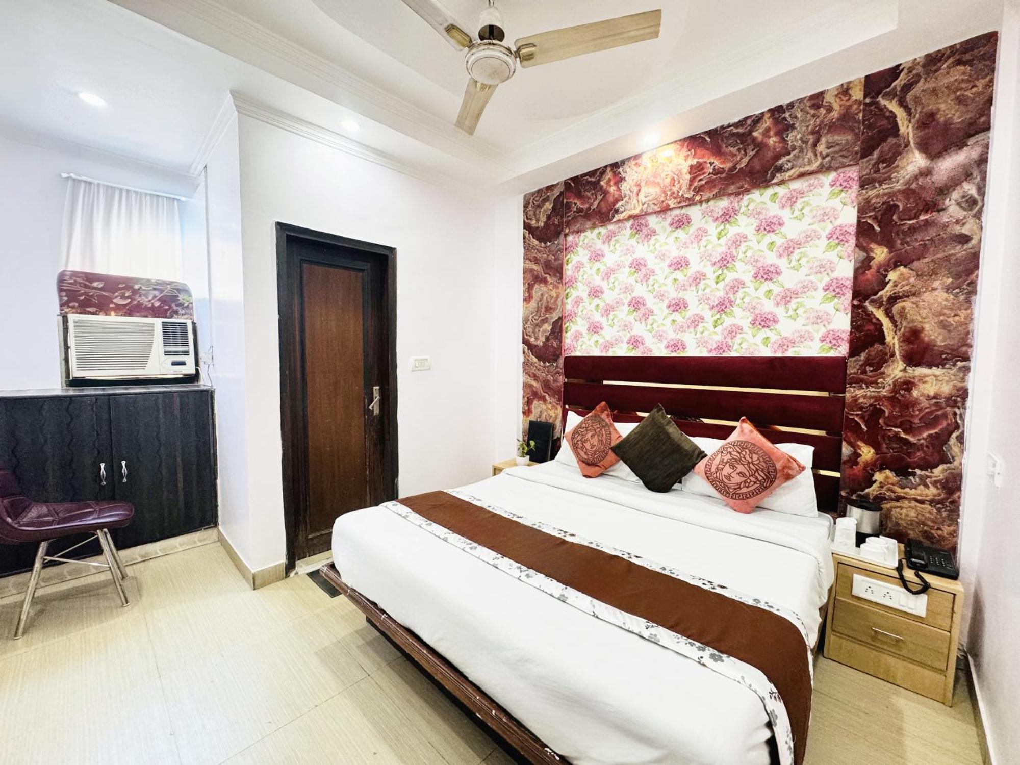 Hotel Jai Balaji, Paharganj, New Delhi Railway Station Esterno foto