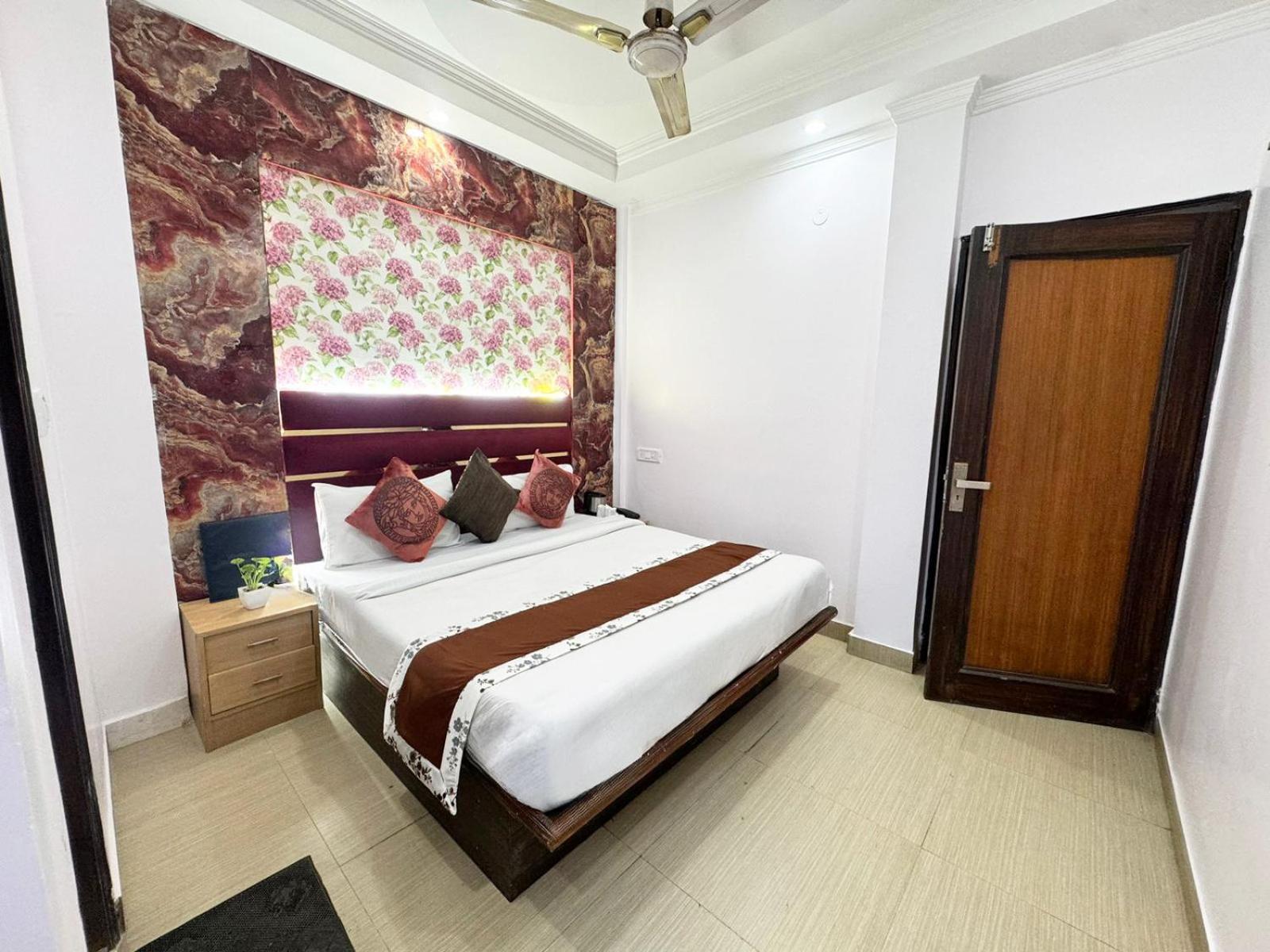 Hotel Jai Balaji, Paharganj, New Delhi Railway Station Esterno foto