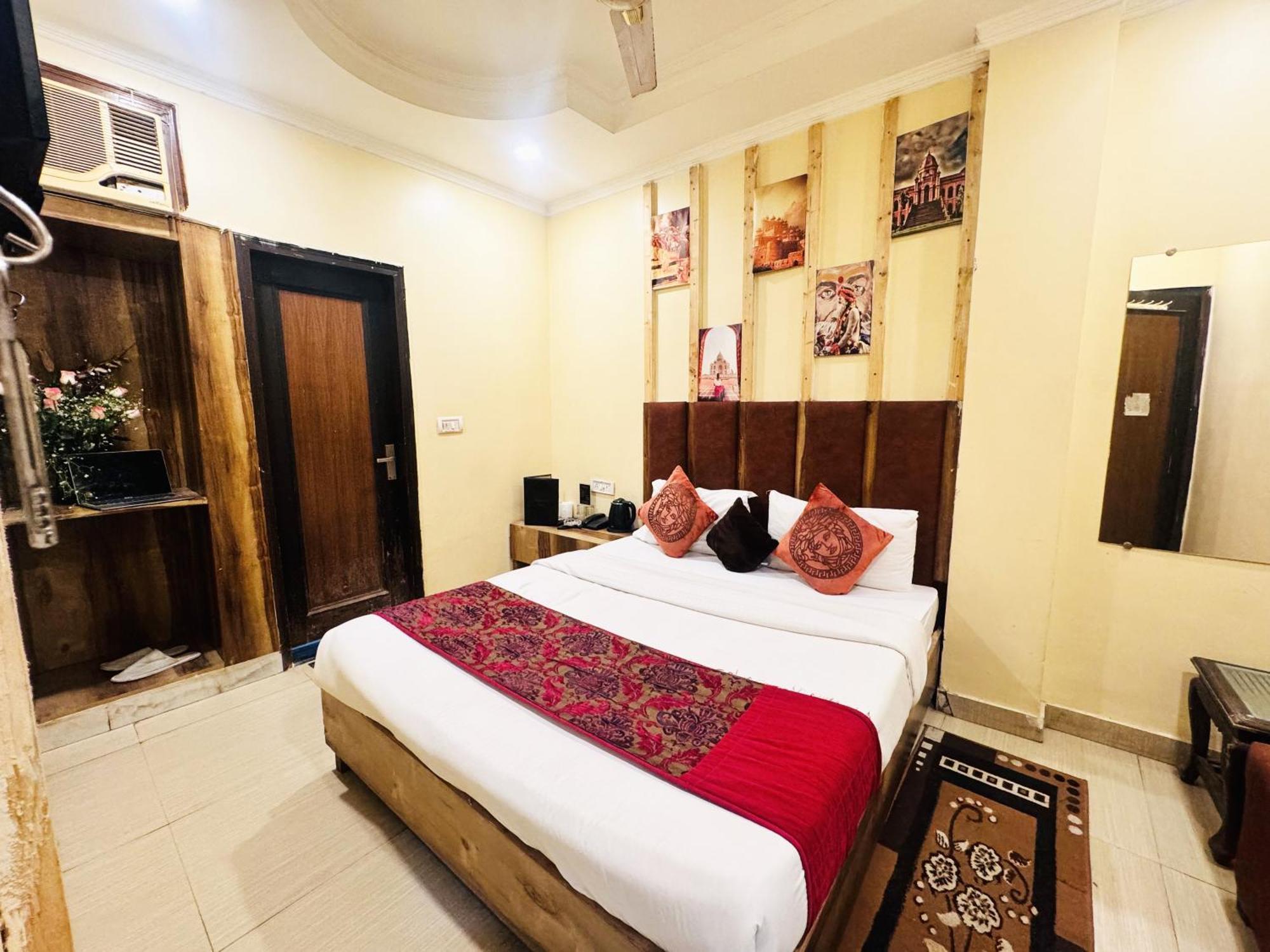 Hotel Jai Balaji, Paharganj, New Delhi Railway Station Esterno foto