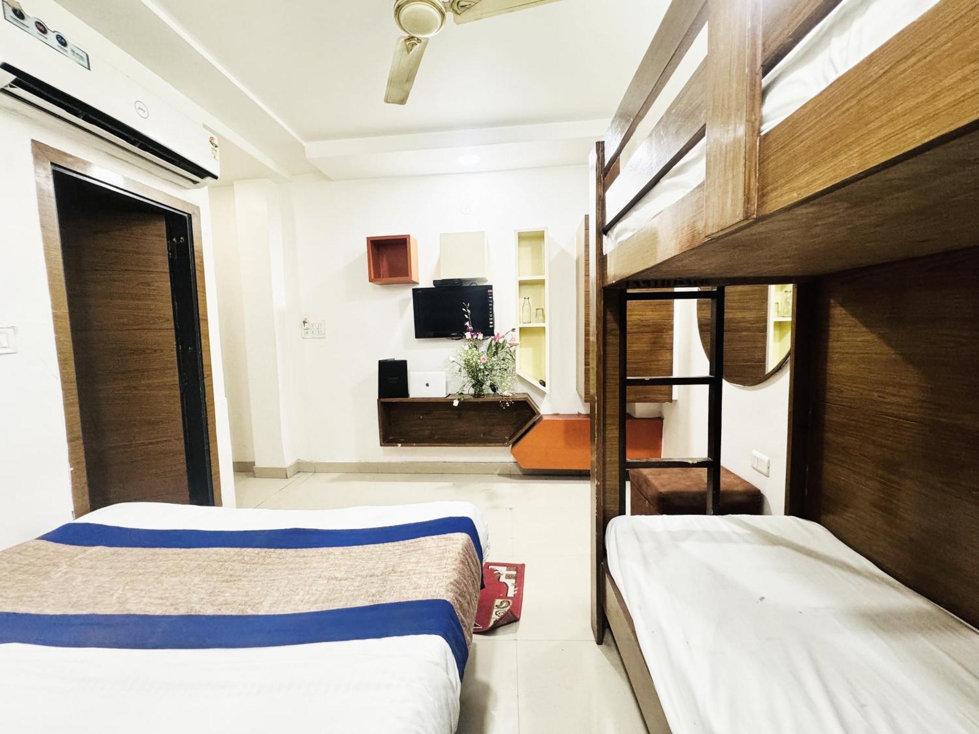 Hotel Jai Balaji, Paharganj, New Delhi Railway Station Esterno foto