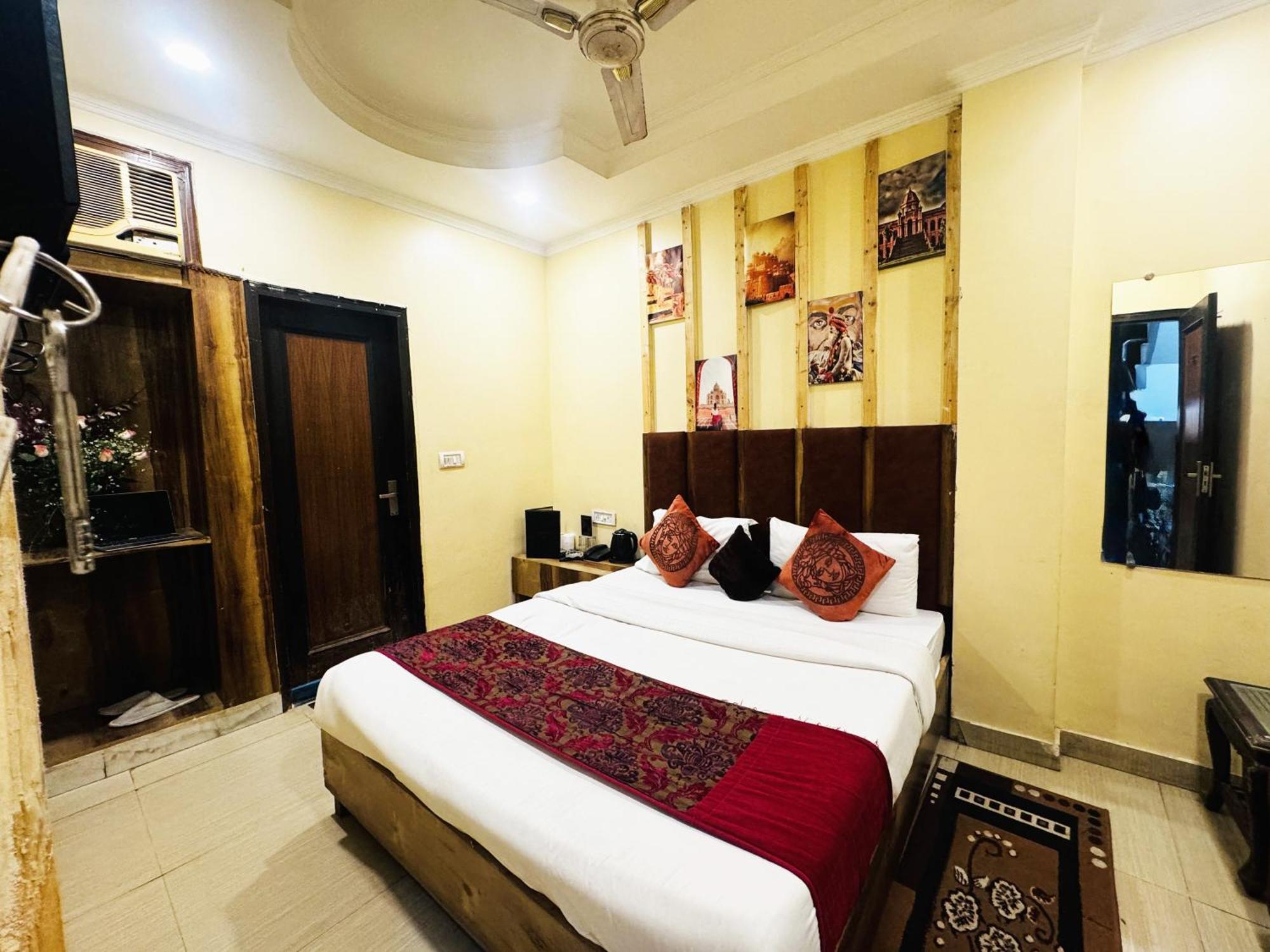 Hotel Jai Balaji, Paharganj, New Delhi Railway Station Esterno foto