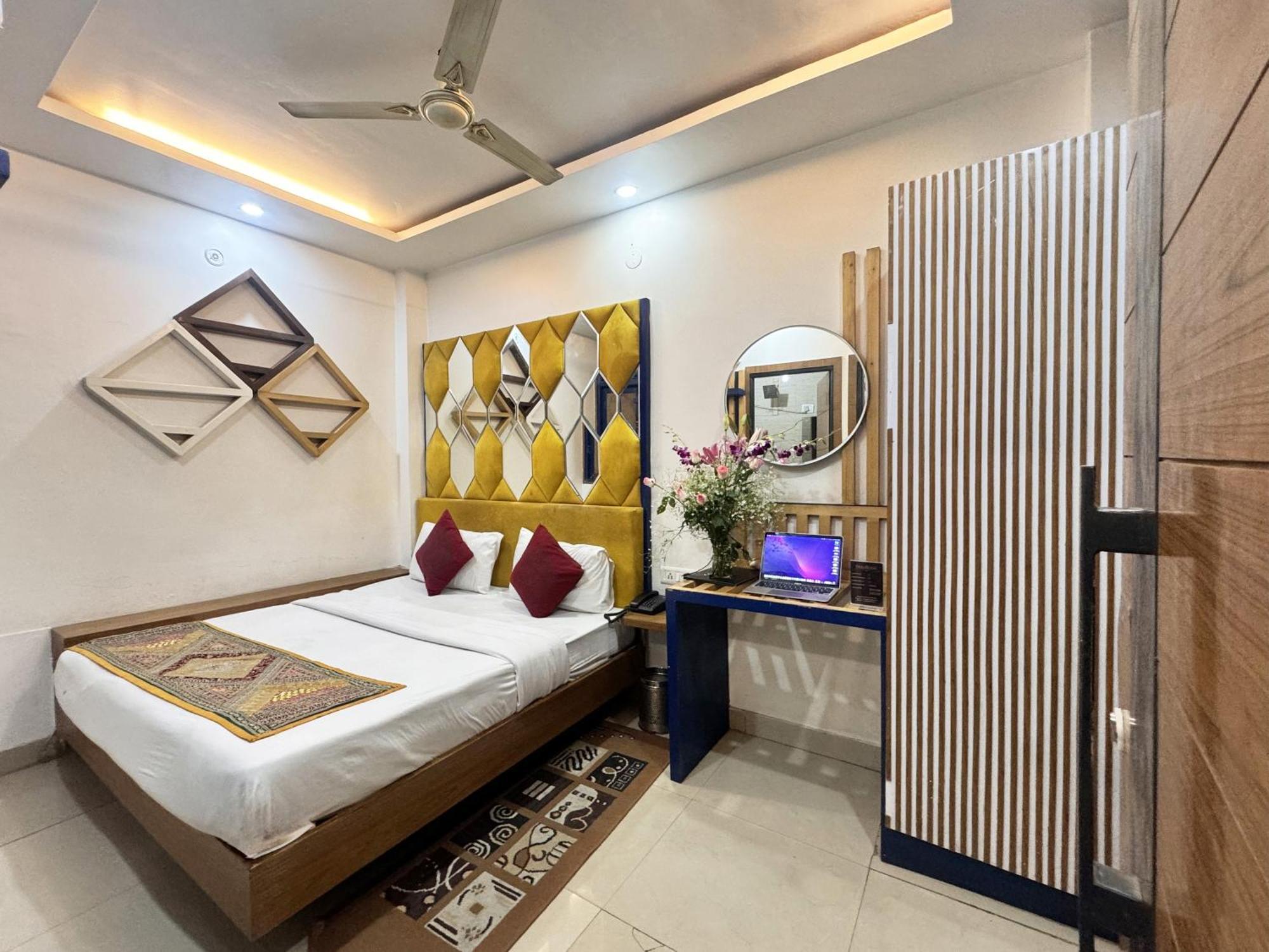 Hotel Jai Balaji, Paharganj, New Delhi Railway Station Esterno foto