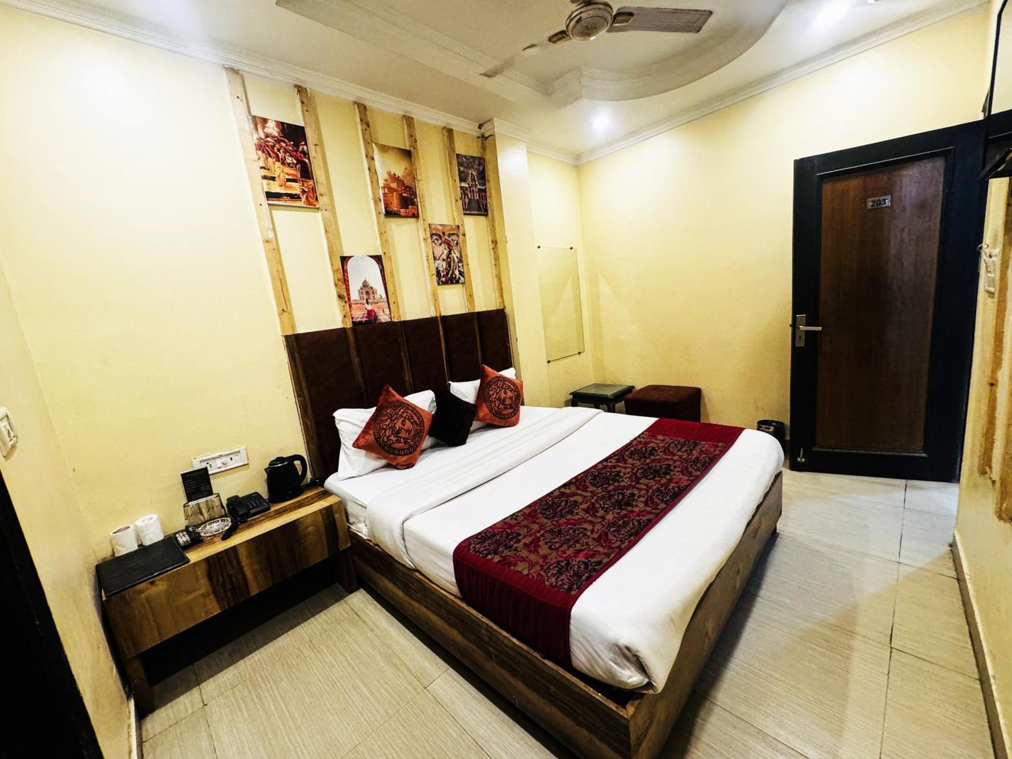 Hotel Jai Balaji, Paharganj, New Delhi Railway Station Esterno foto
